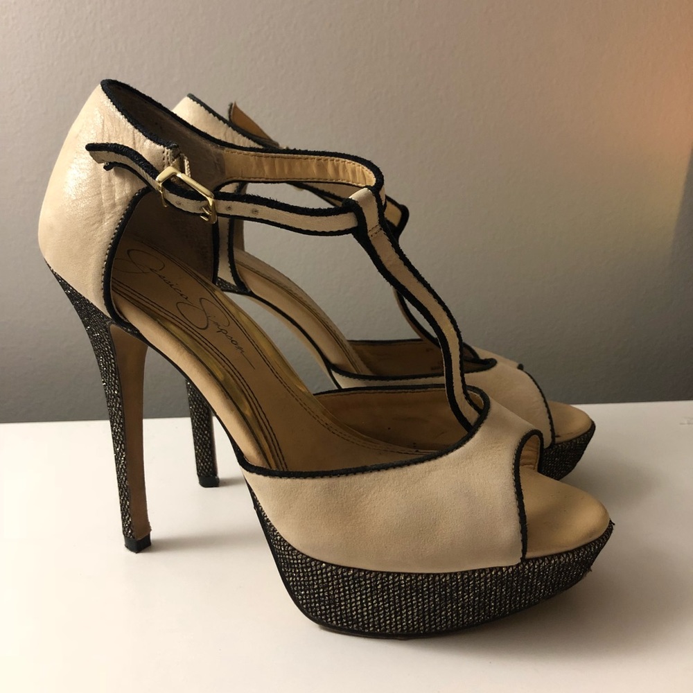 Tan with Black glitter bottom pumps